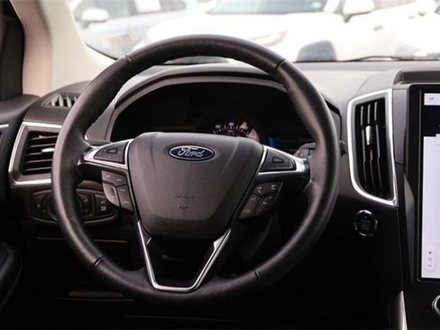 Certified 2024 Ford Edge Titanium image 22