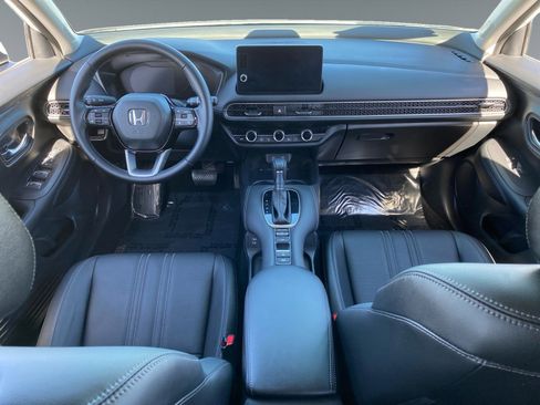 Used 2026 Honda HR-V EX-L image 10