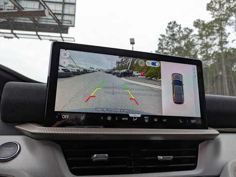 New 2026 Ford Explorer Active w/ Active Comfort Package image 24