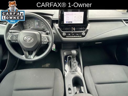 Used 2024 Toyota Corolla LE FWD image 4