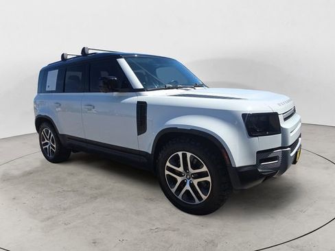 Used 2020 Land Rover Defender 110 HSE AWD/4WD image 7