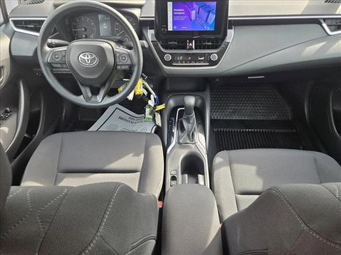 Used 2024 Toyota Corolla LE FWD image 17