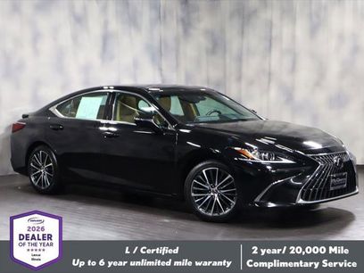 Certified 2022 Lexus ES 350 w/ Premium Package