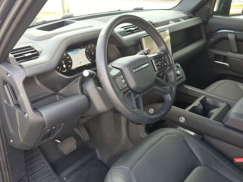Used 2025 Land Rover Defender 130 Outbound image 10