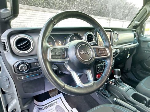 Used 2023 Jeep Wrangler Unlimited Rubicon 4xe w/ Cold Weather Group AWD/4WD image 12