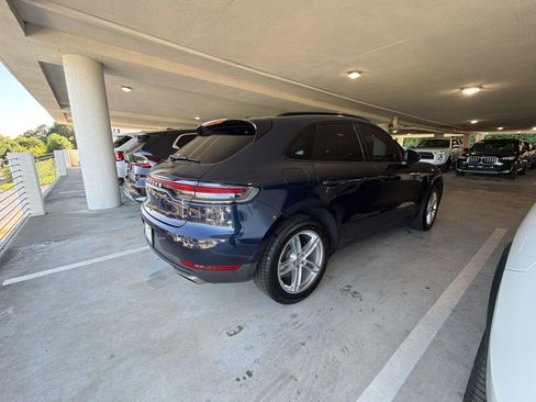 Used 2020 Porsche Macan AWD/4WD image 6