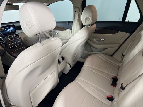 Certified 2022 Mercedes-Benz GLC 300 4MATIC image 20