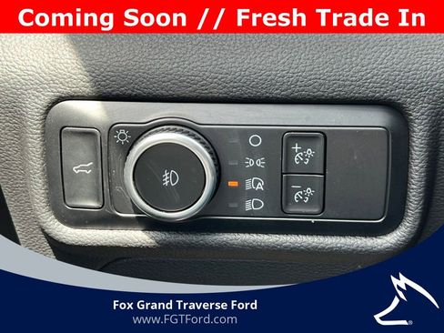 Certified 2023 Ford Explorer XLT w/ Equipment Group 202A AWD/4WD image 17