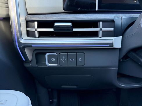 New 2026 Hyundai Santa Fe Calligraphy FWD image 24