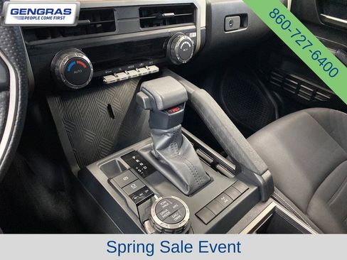Used 2024 Toyota Tacoma TRD Off-Road AWD/4WD image 15