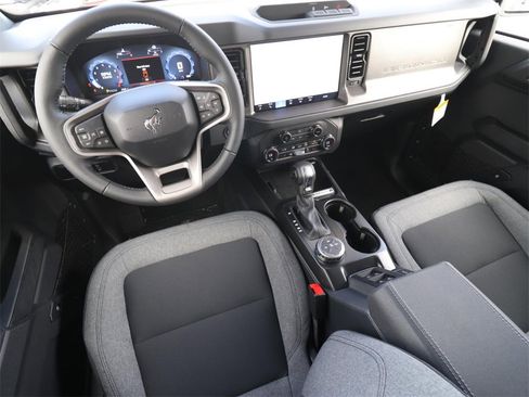 New 2025 Ford Bronco Big Bend image 8