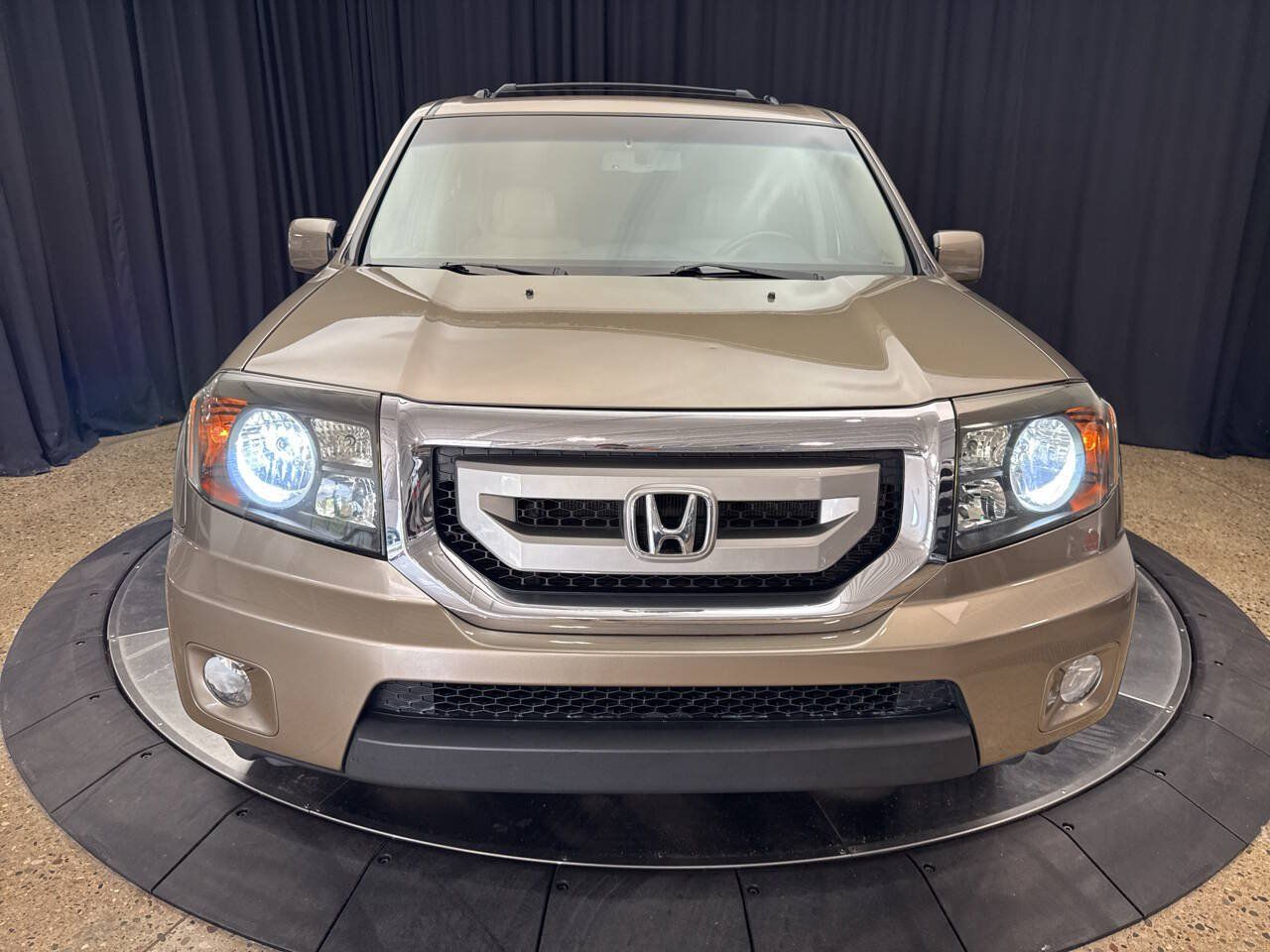 Used 2011 Honda Pilot EX-L image 9