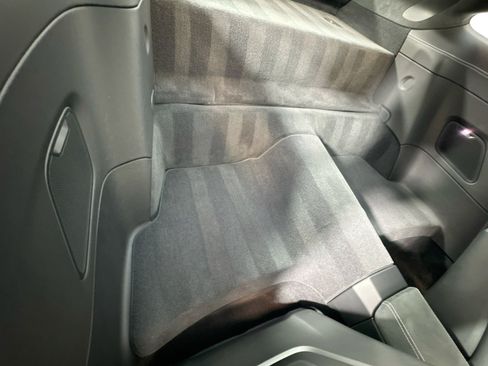 Certified 2024 Porsche 911 GT3 RWD image 22
