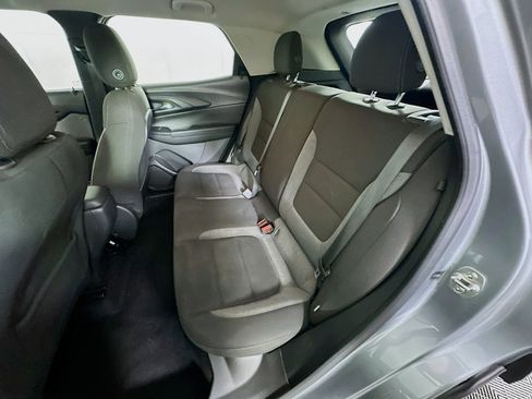Used 2024 Chevrolet TrailBlazer LS image 27