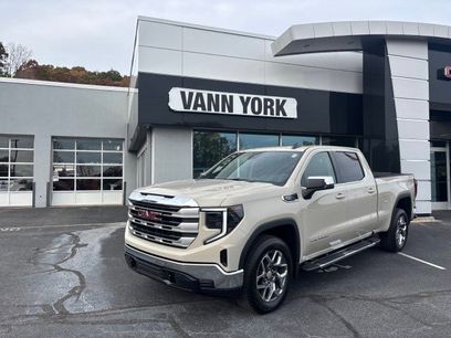 New 2026 GMC Sierra 1500 SLE