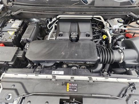 Used 2023 Chevrolet Colorado LT w/ LT Convenience Package II image 29