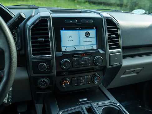 Used 2016 Ford F150 XLT w/ Equipment Group 301A Mid AWD/4WD image 23