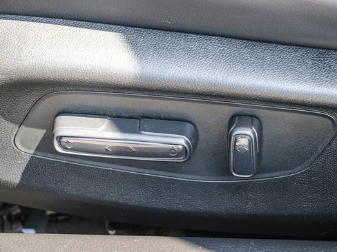 Used 2023 Honda Civic Touring image 22