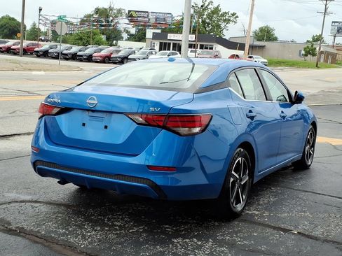 Used 2024 Nissan Sentra SV FWD image 4