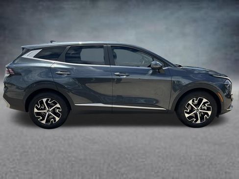 Used 2024 Kia Sportage EX FWD image 7