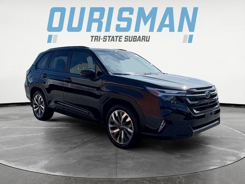 Certified 2025 Subaru Forester Touring AWD/4WD image 1