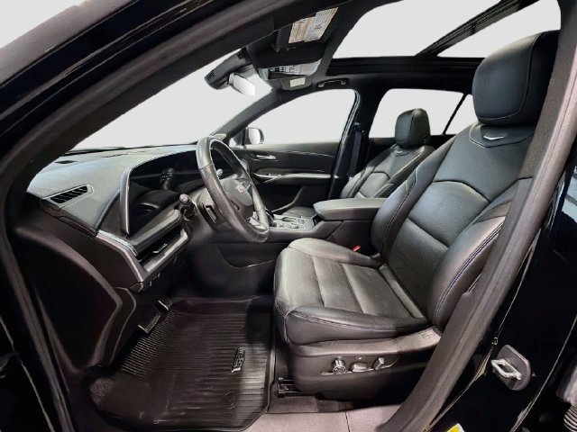 Certified 2024 Cadillac XT4 Sport AWD/4WD image 18