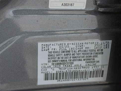 Used 2025 Nissan Sentra S image 31