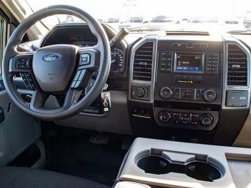 Used 2019 Ford F250 XLT w/ Camper Package image 23