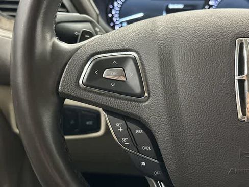 Used 2019 Lincoln MKC Reserve w/ MKC Climate Package FWD image 17