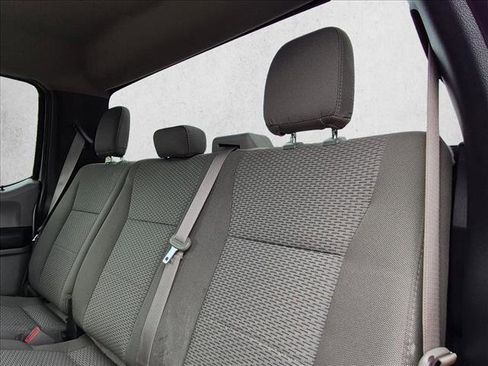 Used 2019 Ford F250 XLT w/ XLT Premium Package AWD/4WD image 14