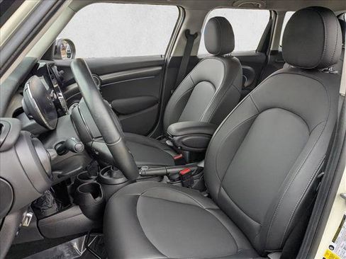 Certified 2023 MINI Cooper 4-Door Hardtop image 17