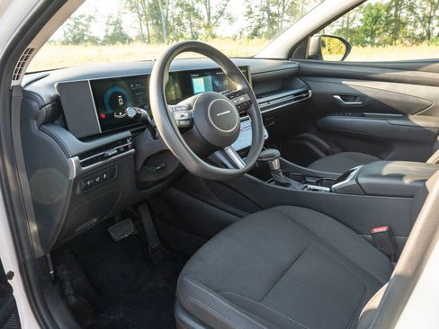 Used 2025 Hyundai Tucson SEL FWD image 10