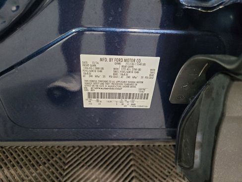 Used 2017 Ford Edge SEL w/ Equipment Group 201A AWD/4WD image 33
