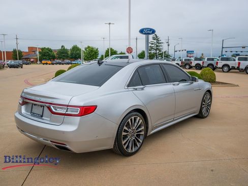 Used 2019 Lincoln Continental Reserve FWD image 7
