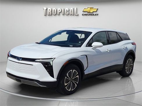 New 2025 Chevrolet Blazer EV LT image 1