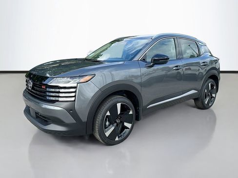 New 2026 Nissan Kicks SR image 4