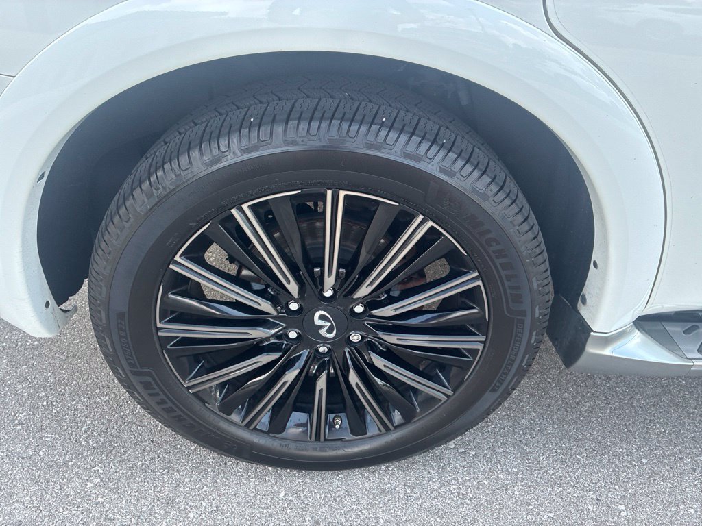 Used 2020 INFINITI QX80 Limited AWD/4WD image 30