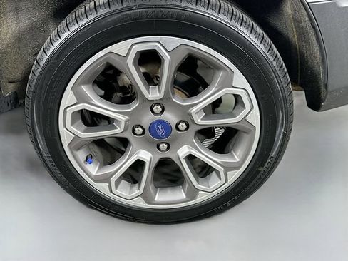 Used 2021 Ford EcoSport Titanium AWD/4WD image 30