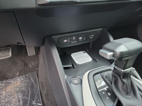 New 2026 Kia K4 GT-Line w/ GT-Line Premium Package FWD image 19