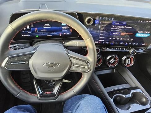 Used 2025 Chevrolet Blazer EV RS AWD/4WD image 8