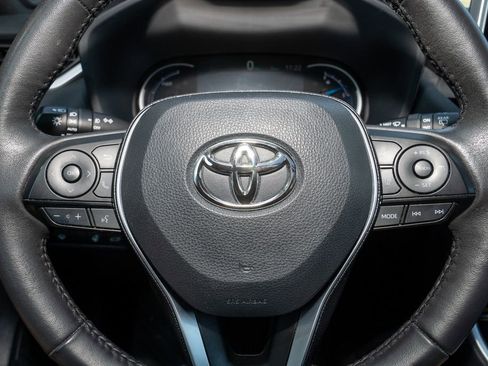 Used 2021 Toyota RAV4 XSE image 19