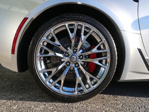 Used 2017 Chevrolet Corvette Z06 image 46