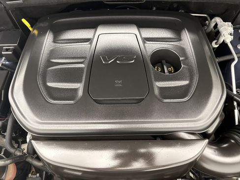 Used 2021 Jeep Grand Cherokee Limited w/ Premium Lighting Group AWD/4WD image 26