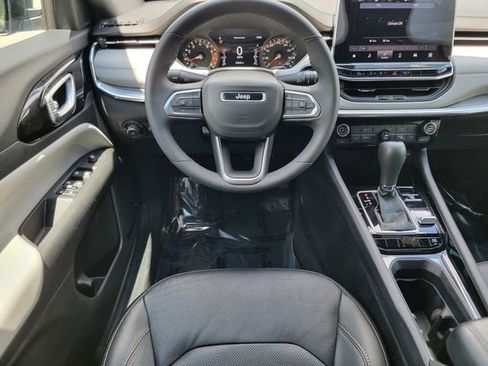 Certified 2023 Jeep Compass Limited AWD/4WD image 31