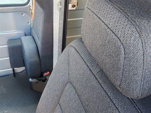 New 2025 Chevrolet Brightdrop 400 w/ Battery Pack, Max Range AWD/4WD image 19