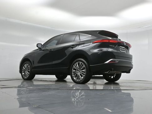 Used 2024 Toyota Venza Limited image 52