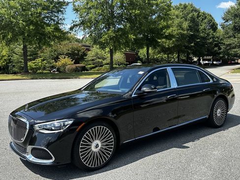 Certified 2024 Mercedes-Benz Maybach S 580 4MATIC image 5