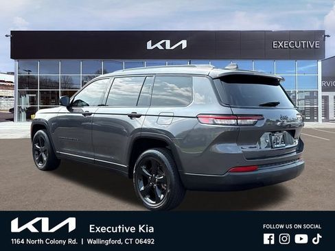 Used 2021 Jeep Grand Cherokee L Laredo AWD/4WD image 2