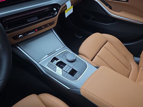 New 2026 BMW 330i xDrive Sedan w/ M Sport Package AWD/4WD image 25