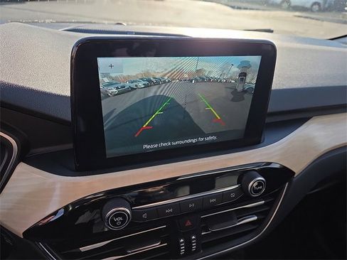 Used 2021 Ford Escape Titanium w/ Titanium Elite Package image 19